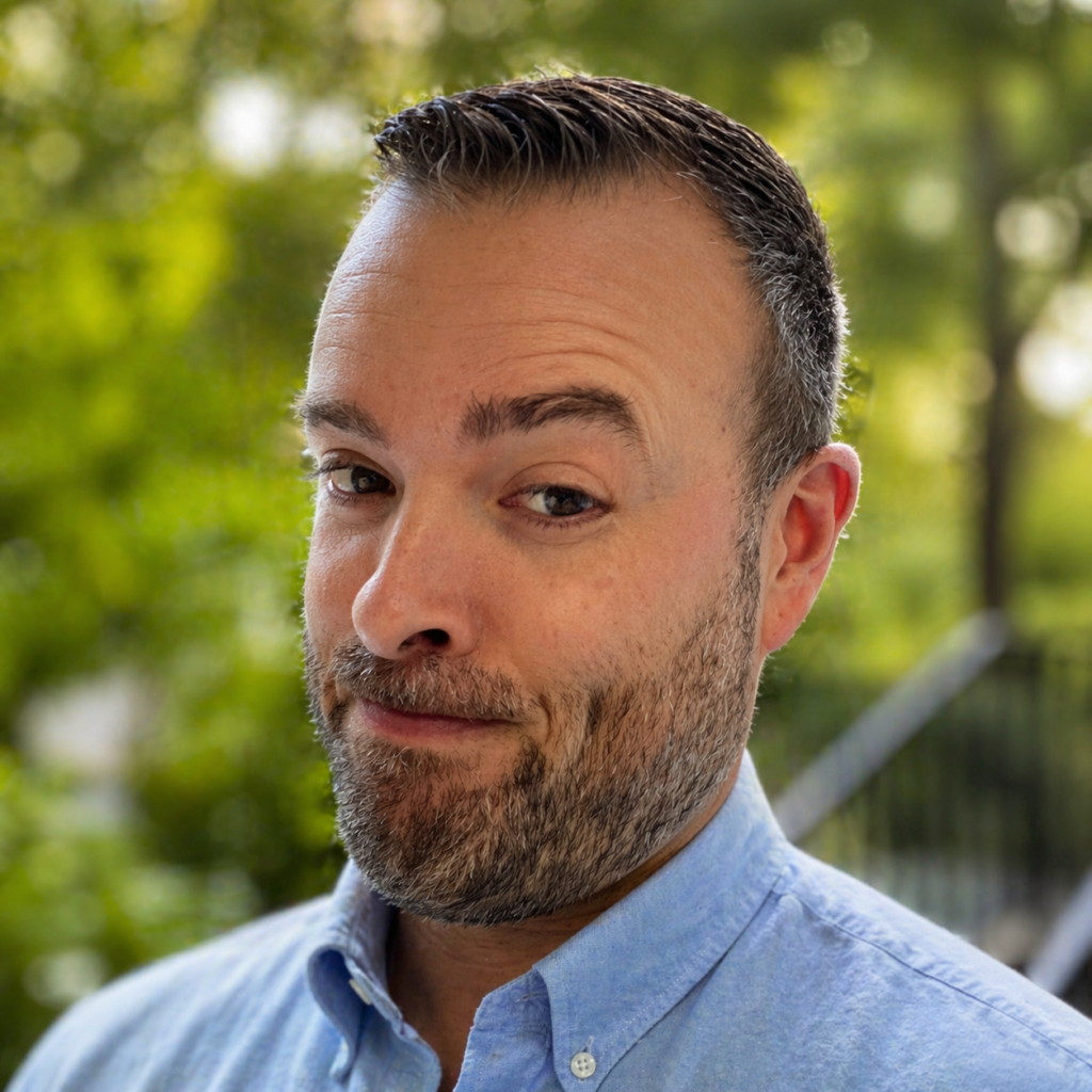 Head shot of DCC founder and independent college advisor, Eric Dobler